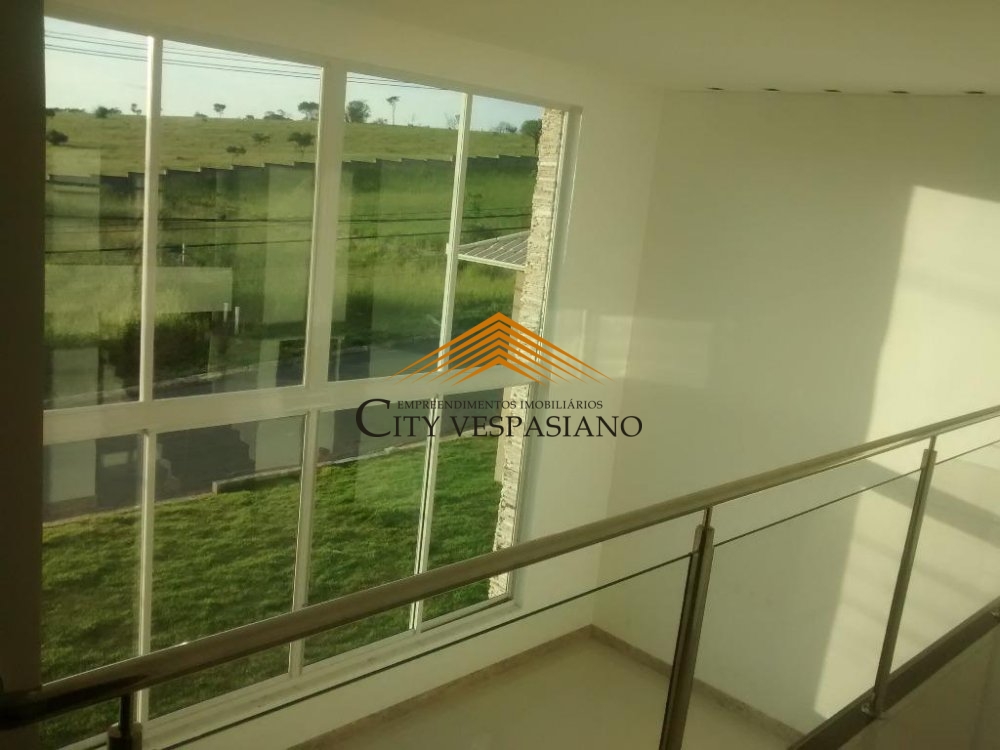 Casa em Condomínio • Cond. Gran Royalle Aeroporto