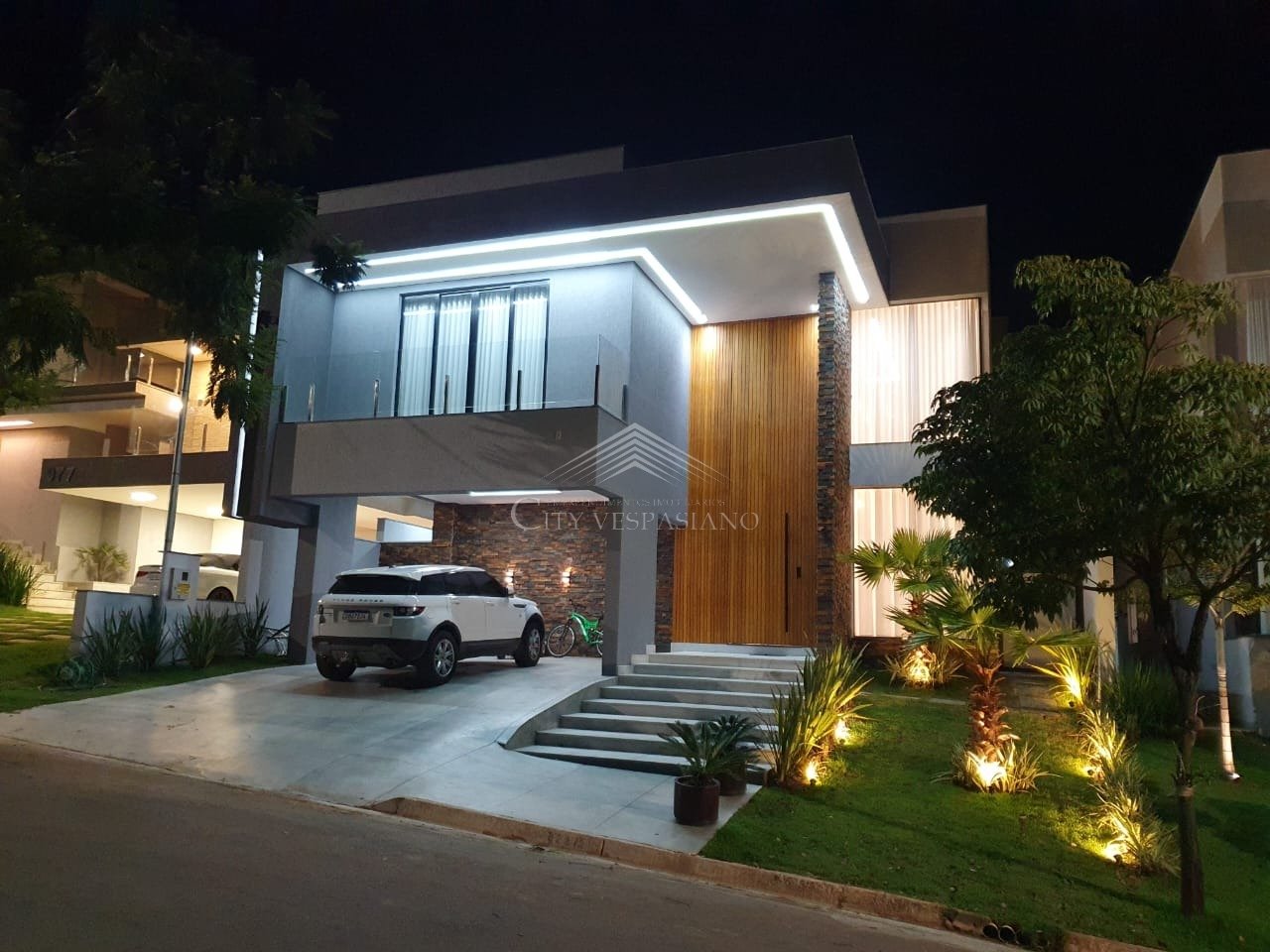 CASA ALTO PADRÃO GRAN PARK VESPASIANO