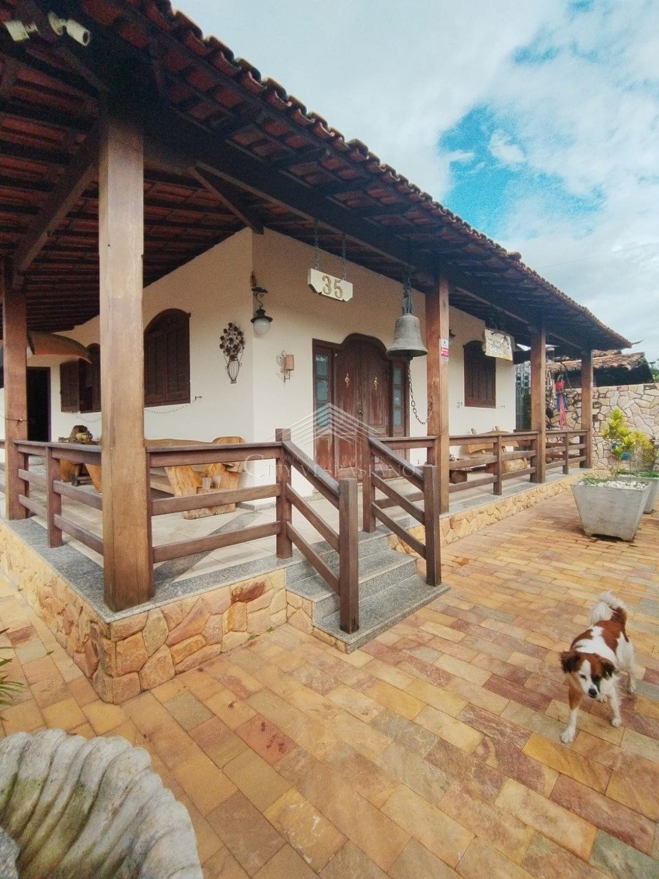 CASA BAIRRO JARDIM ITAÚ