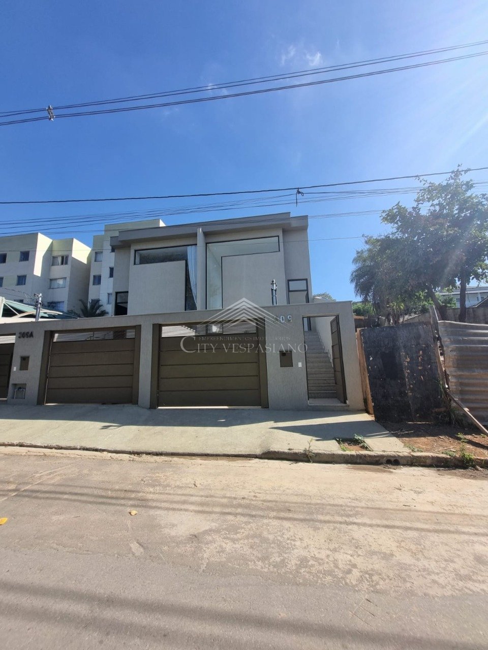 CASA GEMINADA BAIRRO BELO VALE