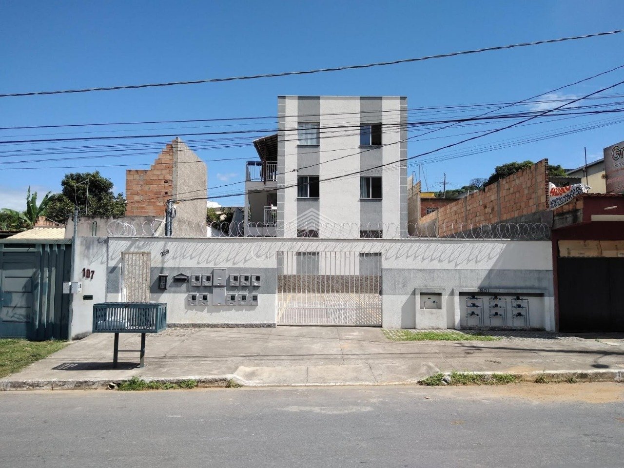 APARTAMENTO DOM PEDRO I - SJ