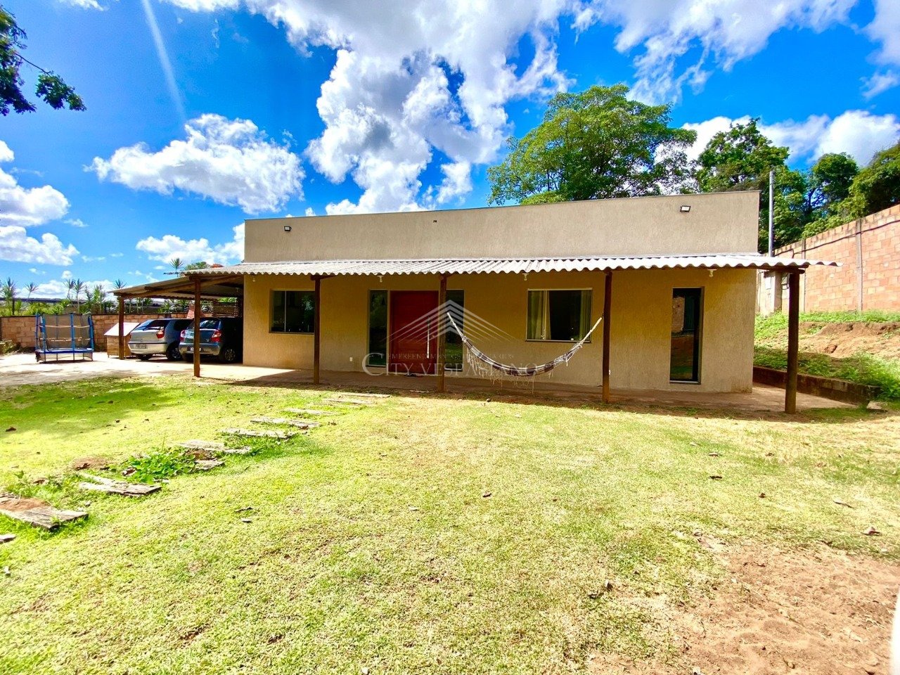 CASA JARDIM ENCANTADO VESPASIANO