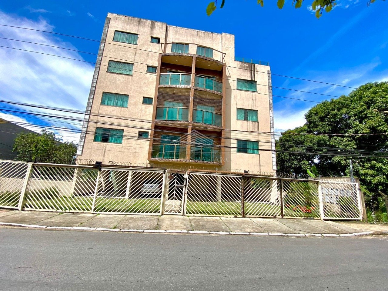 Apartamento - 3 quartos - Lourdes, Vespasiano - código 1001 - foto 2