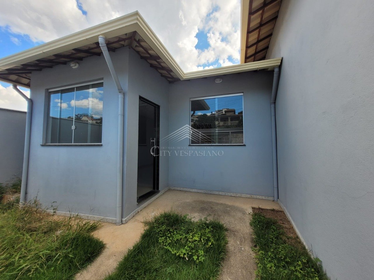 CASA GEMINADA  B. CANAÃ EM BELO HORIZONTE