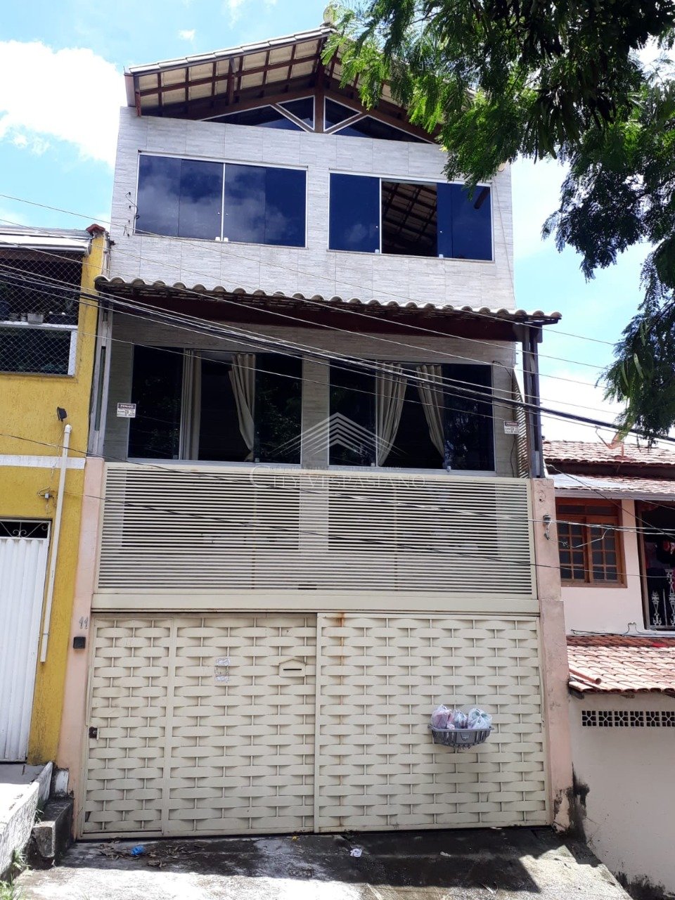 CASA GEMINADA BAIRRO CANAÃ BH