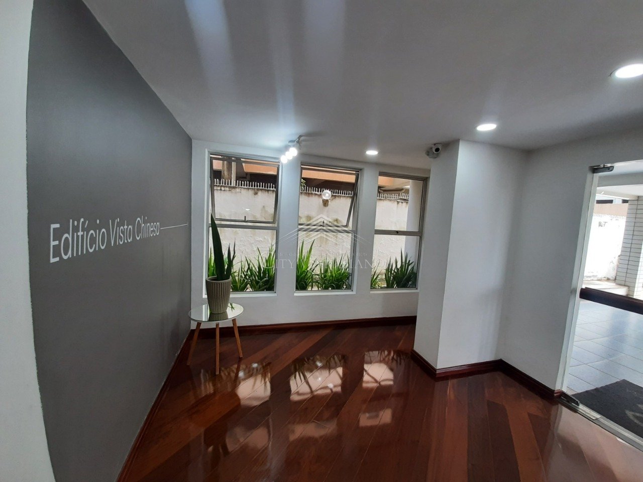 APARTAMENTO BAIRRO NAZIA