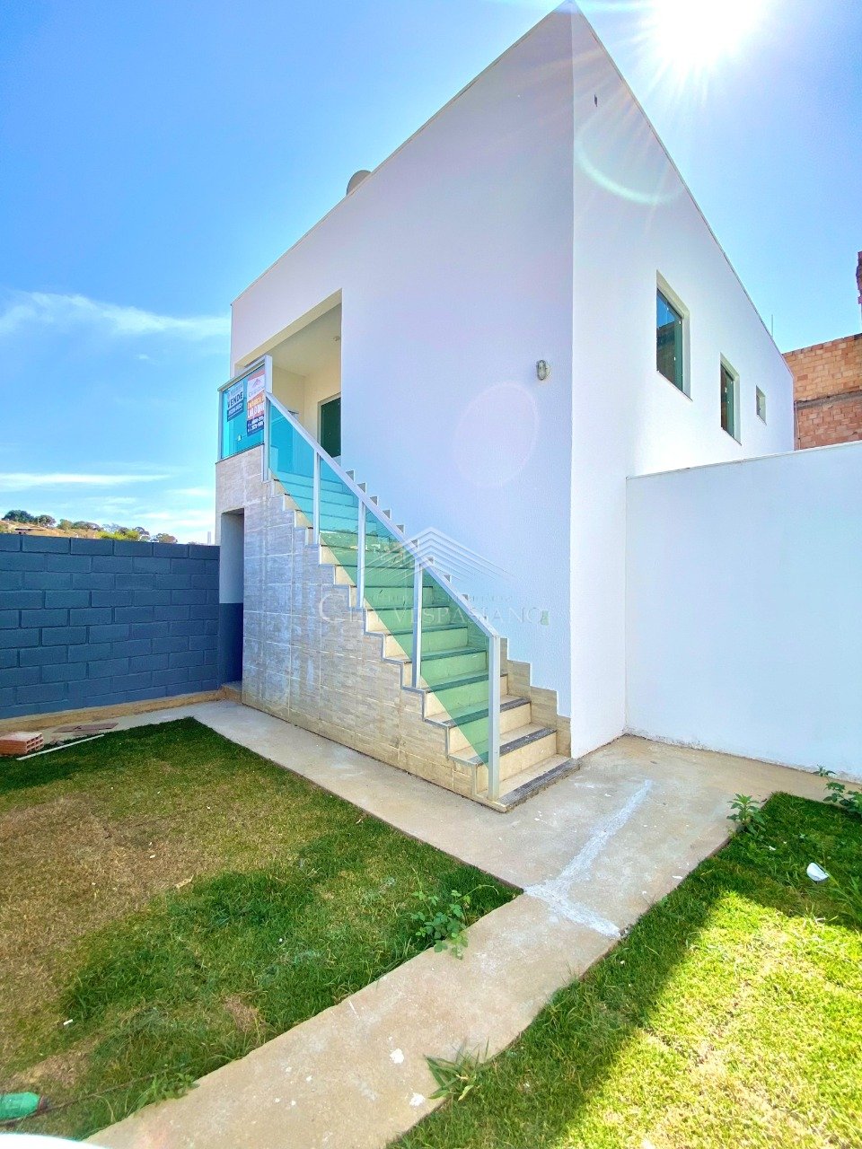 CASA GEMINADA SERRA DOURADA EM VESPASIANO