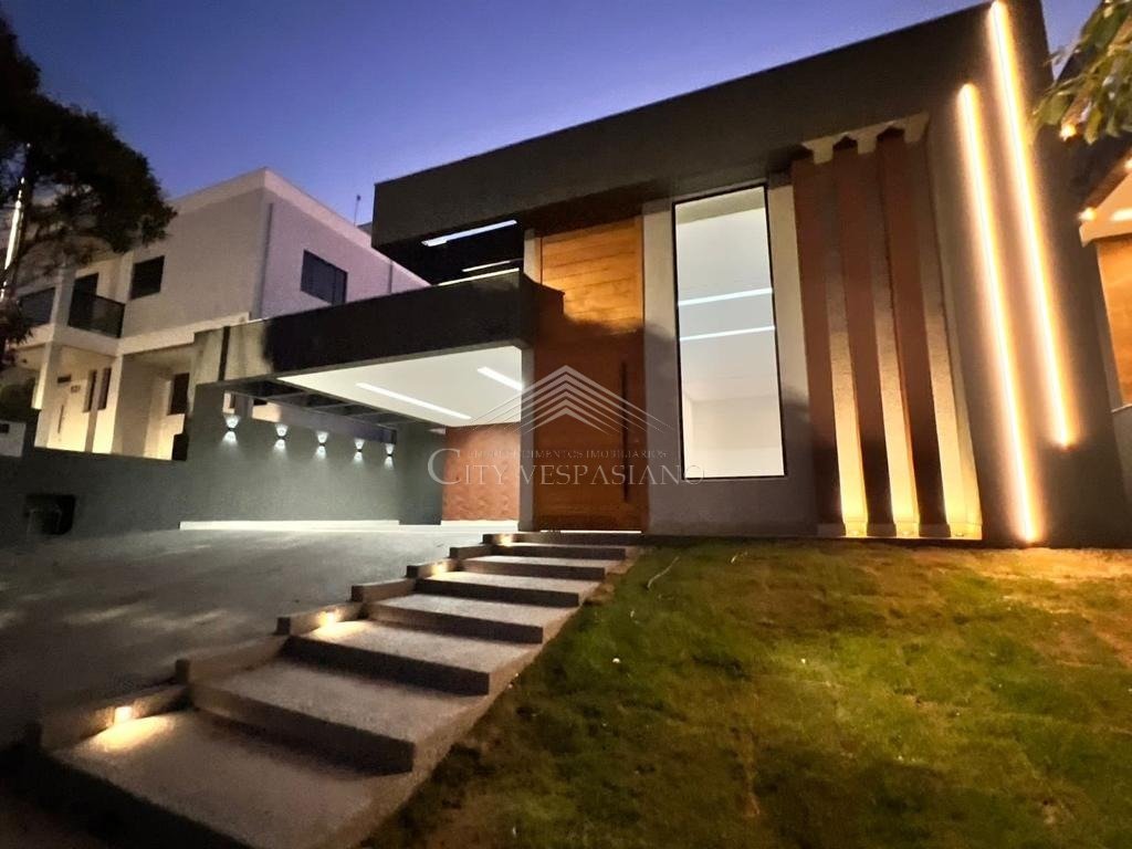 CASA EM CONDOMINIO GRAN PARK VESPASIANO