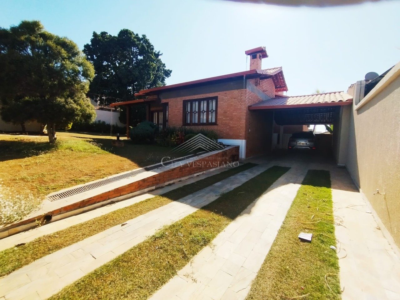 CASA ALTO PADRÃO B. CELVIA