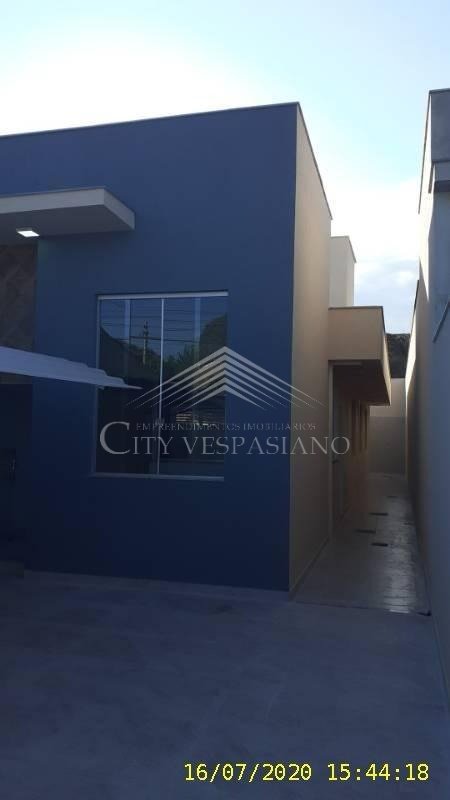 CASA GEMINADA BAIRRO CÉLVIA