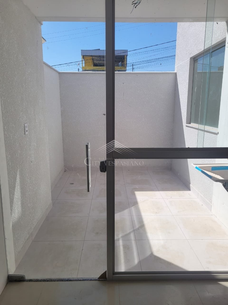 APARTAMENTO ÁREA PRIVATIVA SERRA DOURADA VESPASIAN