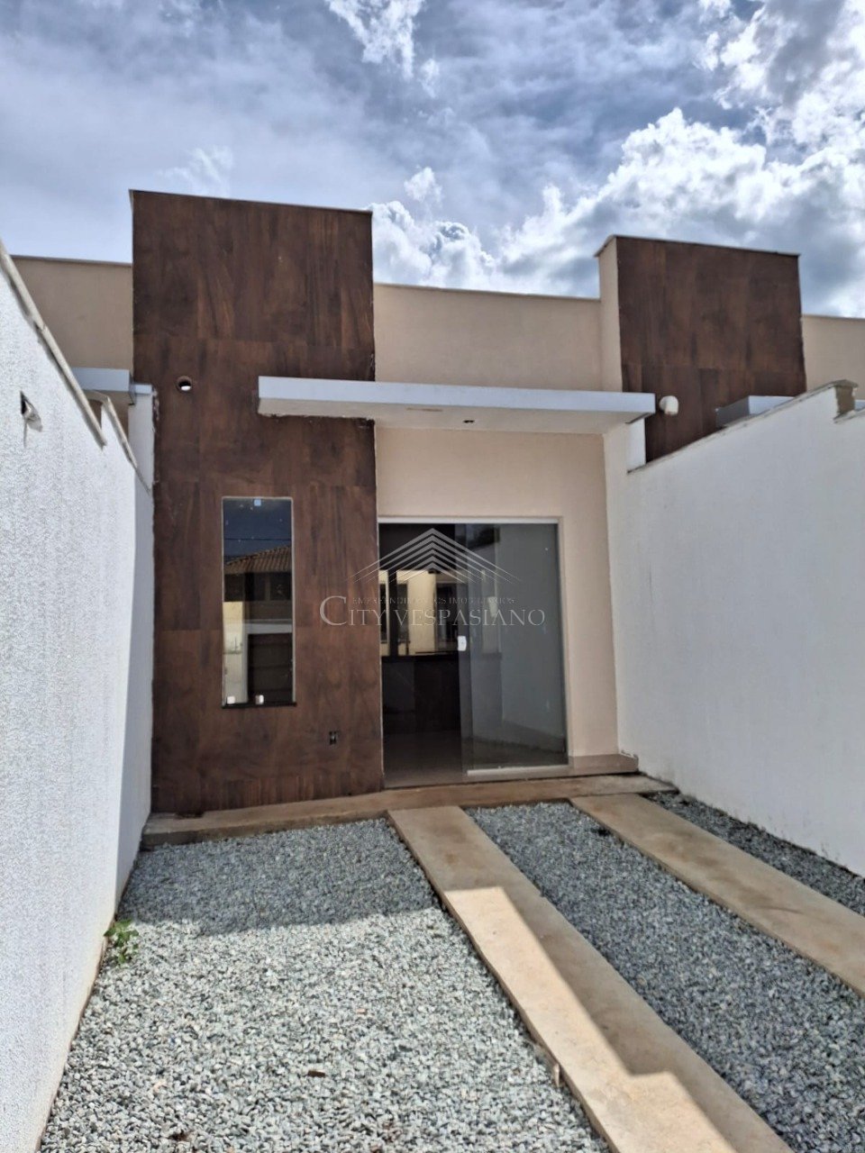CASA BAIRRO CHACARA CACHOEIRA EM SJ