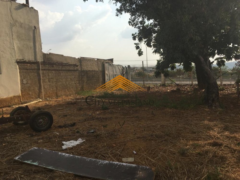 LOTE NO VILA ESPORTIVA VESPASIANO