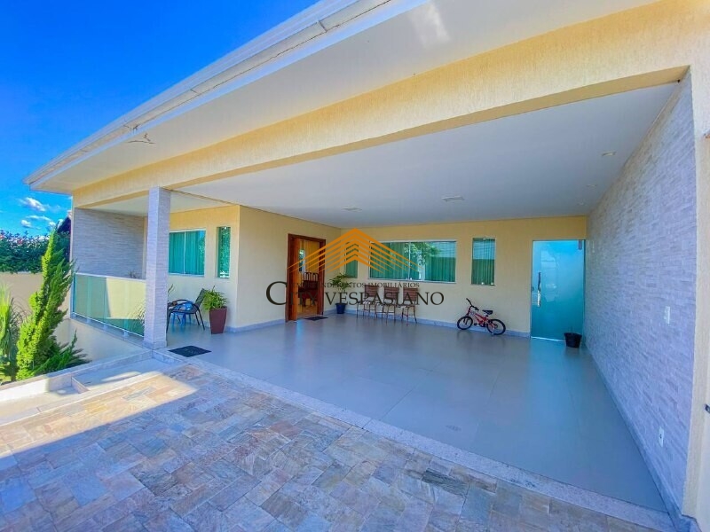 CASA COND.ROSA DOS VENTOS