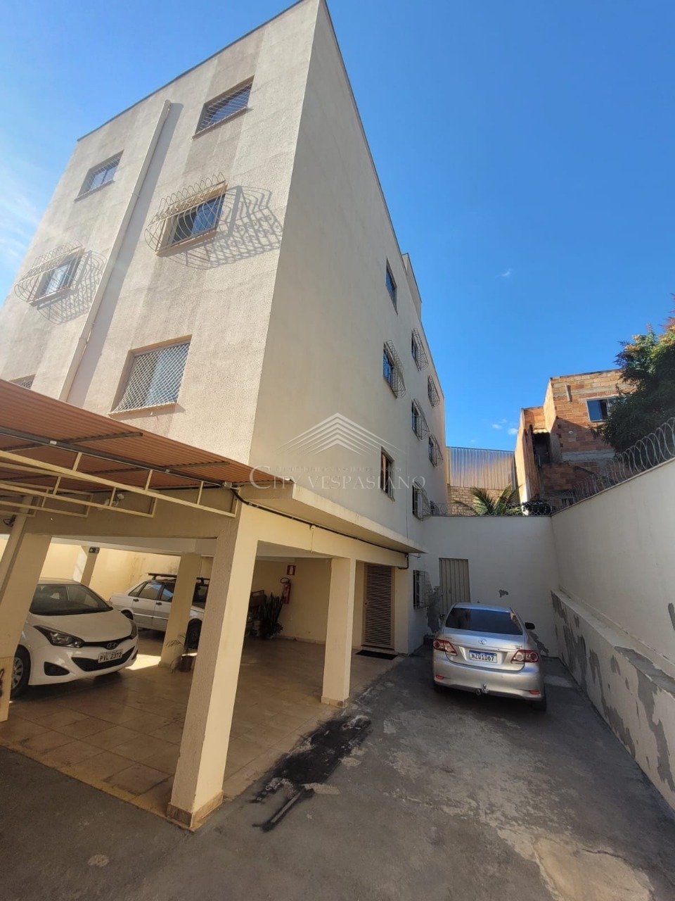 APARTAMENTO B. SERRA DOURADA