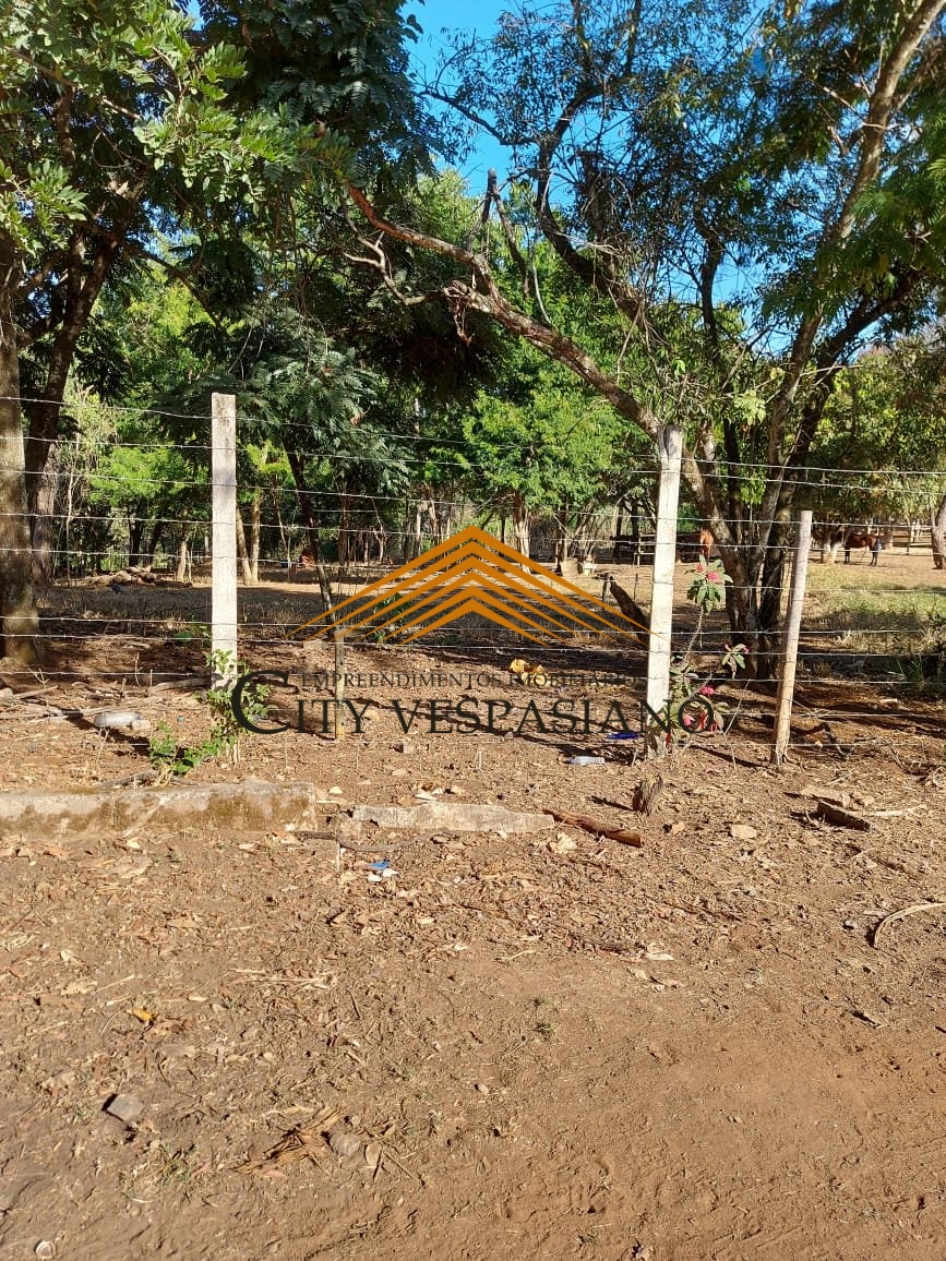 Casa em Condomínio • Área Rural