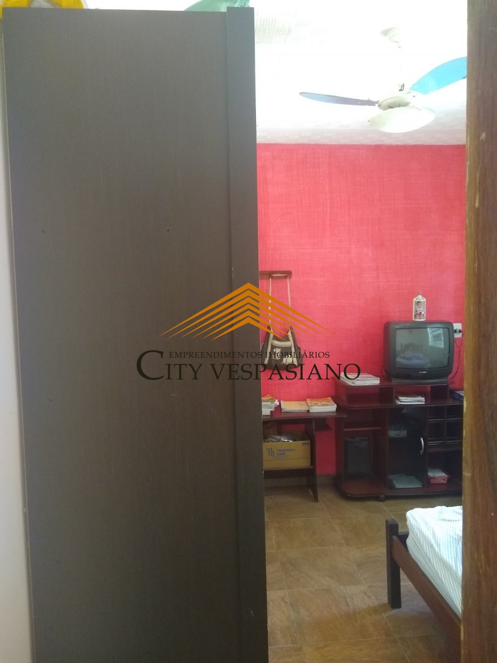 LOTE/BARRACÃO VALE FORMOSO VESPASIANO