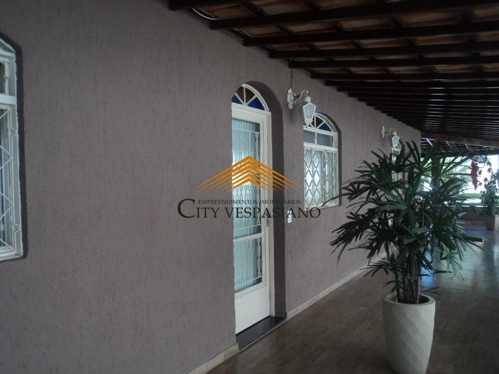 Casa • Jardim Encantado